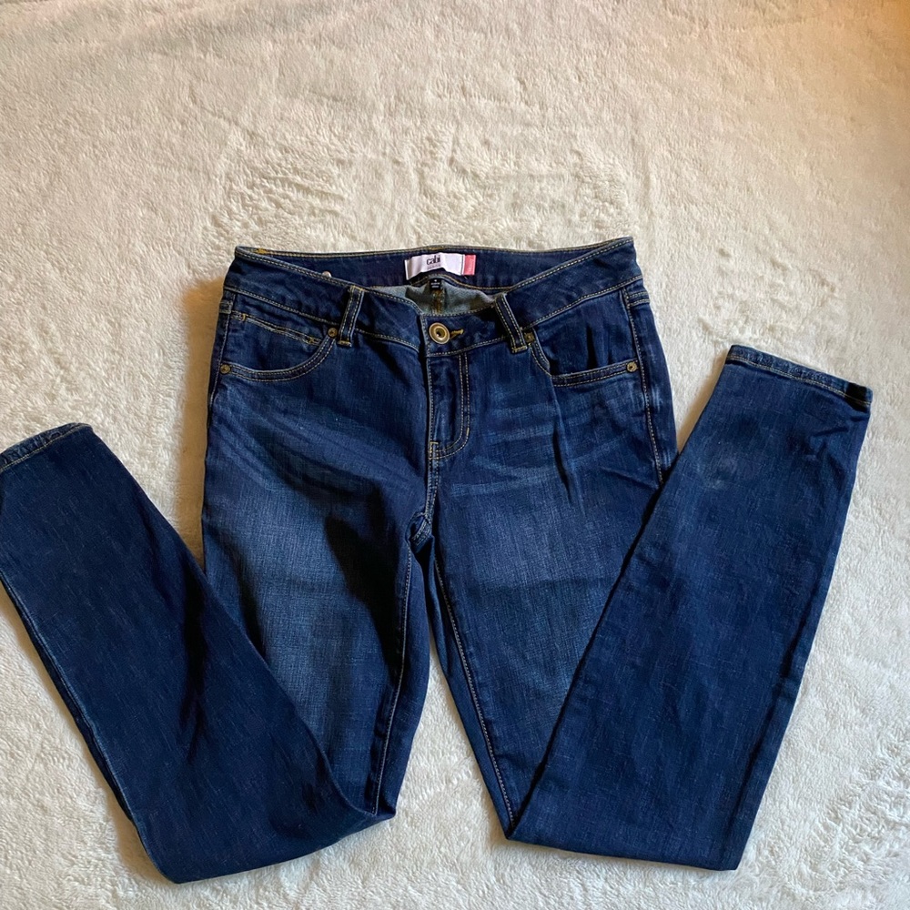 CAbi Skinny Jeans. Size 4.